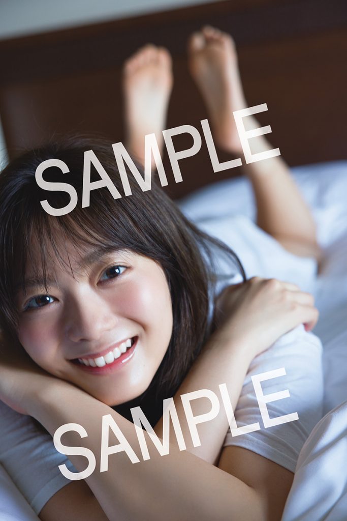 1st写真集「一歩目」のポストカードが解禁となった櫻坂46田村保乃