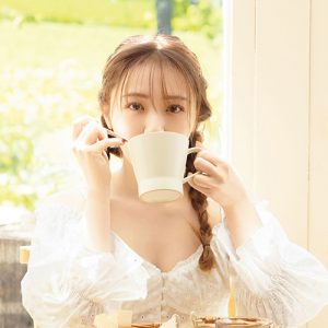 乃木坂46渡辺みり愛1st写真集、裏表紙＆秋元康氏推薦文解禁