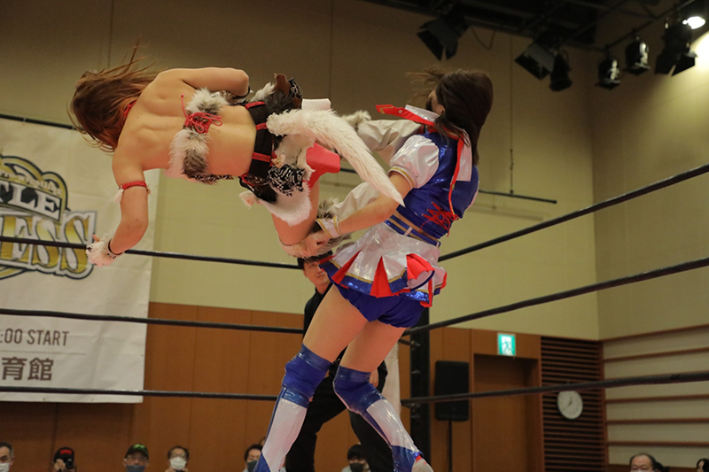 東京女子プロレス「Live with your time」より