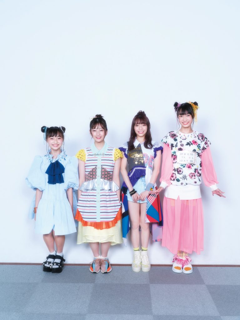 4人組アイドル「B.O.L.T」の白浜あや、高井千帆、内藤るな、青山菜花