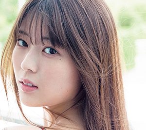 乃木坂46岩本蓮加、ドキッとするような大人っぽい表情を披露