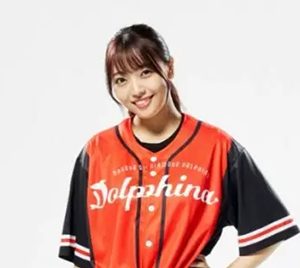 元SKE48二村春香、今季もB.LEAGUE「名古屋ダイヤモンドドルフィンズ」アリーナサブMCに就任