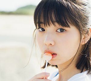 菊地姫奈、“普段の私”をアピールも「水着では食べないです(笑)」