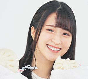 イコラブと過ごす冬…佐々木舞香×肉まん【BUBKA2月号】