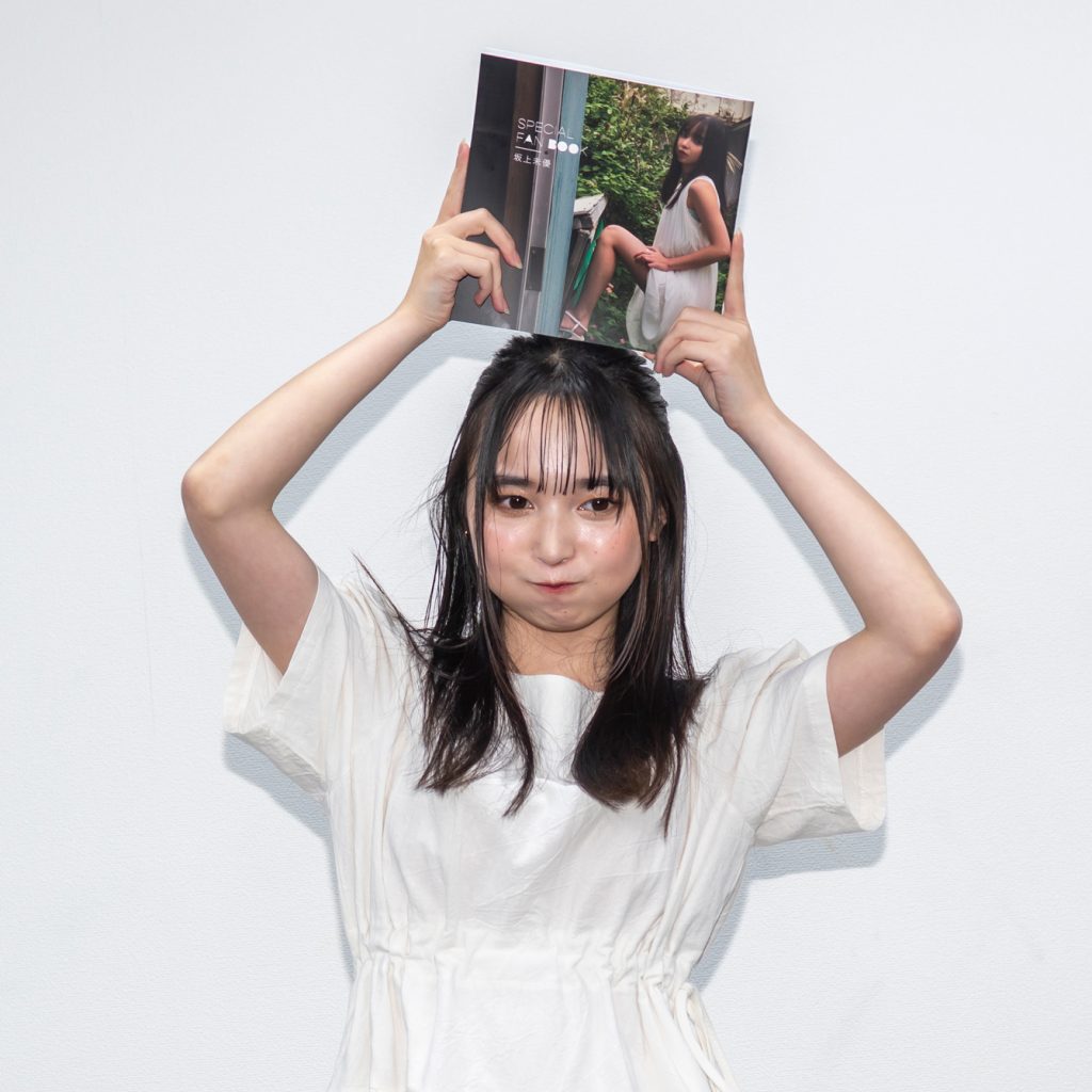 坂上未優「SPECIAL FAN BOOK 坂上未優」(トランスワールドジャパン)取材会より