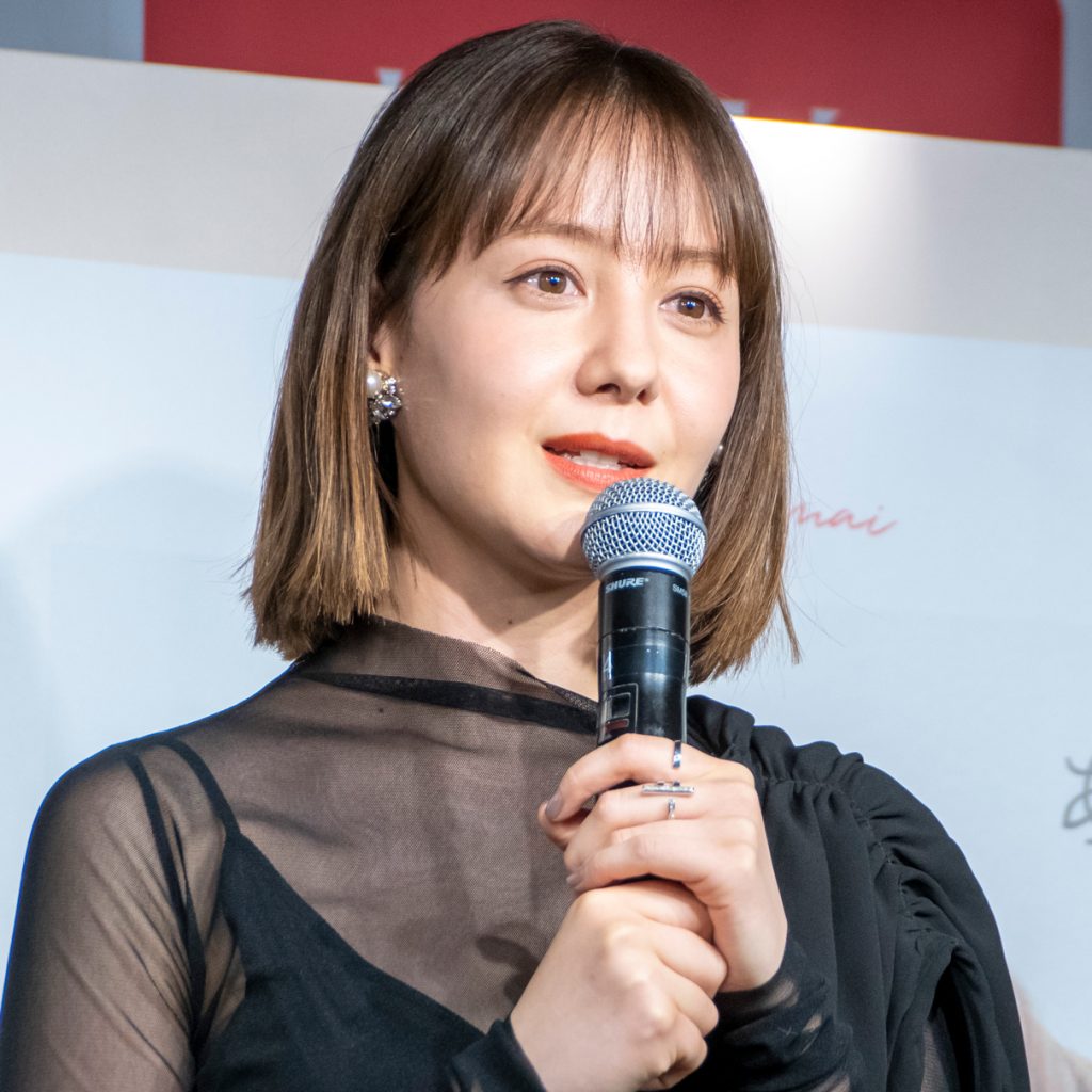 トリンドル玲奈写真集「あいまい」(講談社)取材会より