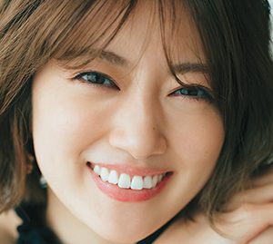 乃木坂46樋口日奈「恋人のように」1st写真集タイトル決定！大人の魅力あふれる表紙カットも解禁