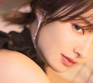 AKB48武藤十夢、4年ぶりにグラビアを飾る…テーマは「大人になった彼女とゆったり過ごす休日」