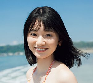 「Task have Fun」熊澤風花、弾ける笑顔でスレンダースタイル披露