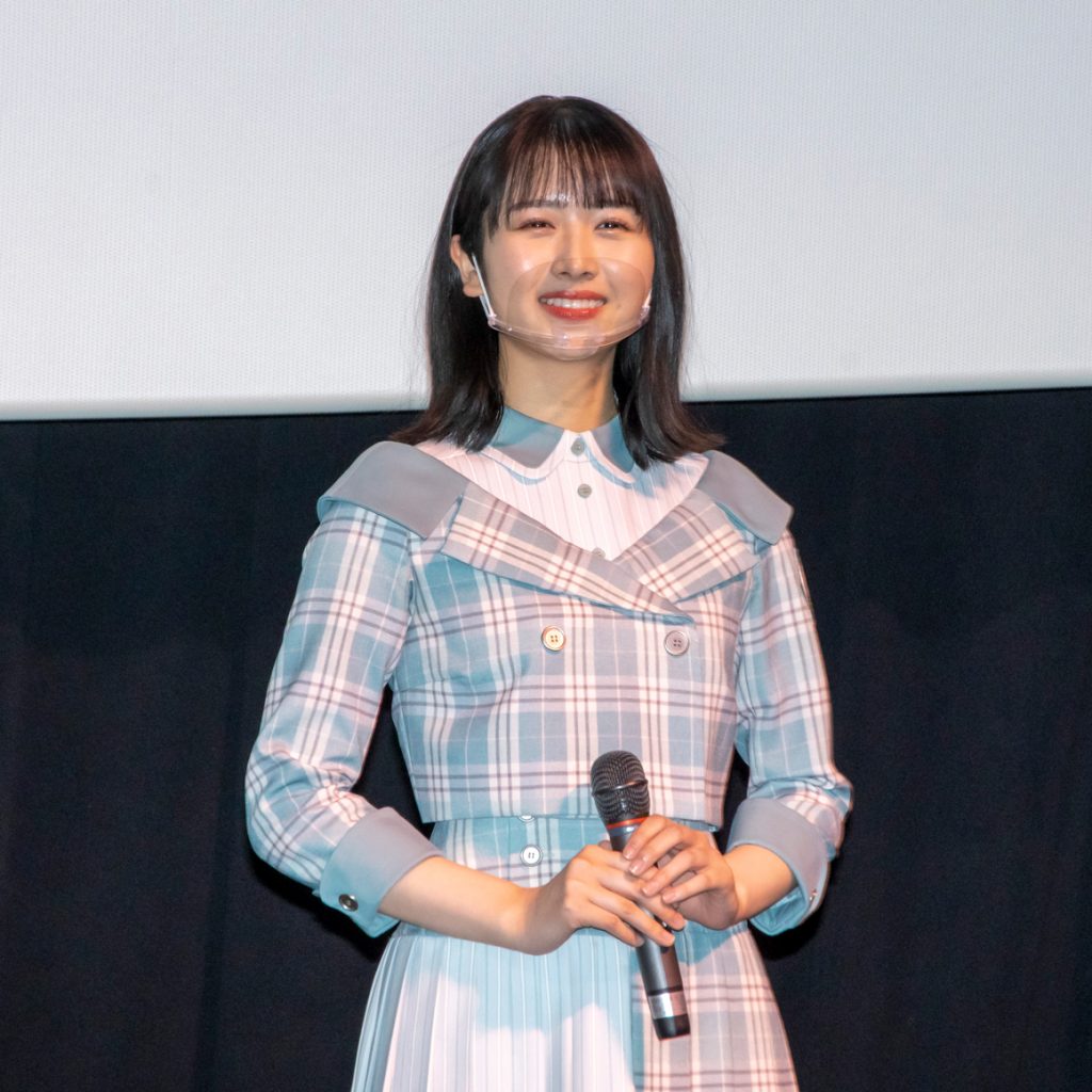 日向坂46上村ひなの