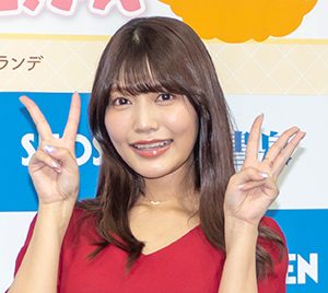 松下玲緒菜、23歳の誕生日に2nd写真集発売「大人っぽい女性になれるように頑張りたい」