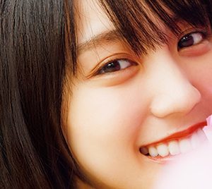 乃木坂46賀喜遥香の1st写真集「まっさら」重版決定！17万部でのスタートに