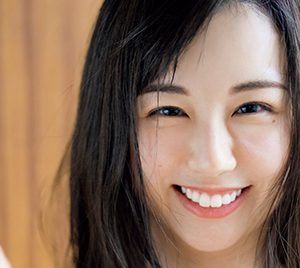 “SNSのフェチ天使”くりえみ、若妻演じるデジタル写真集発売決定