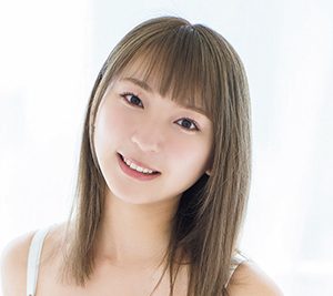 塩川莉世、ソロユニット・SHUGARとして再始動！真っ白なランジェリー姿で再出発