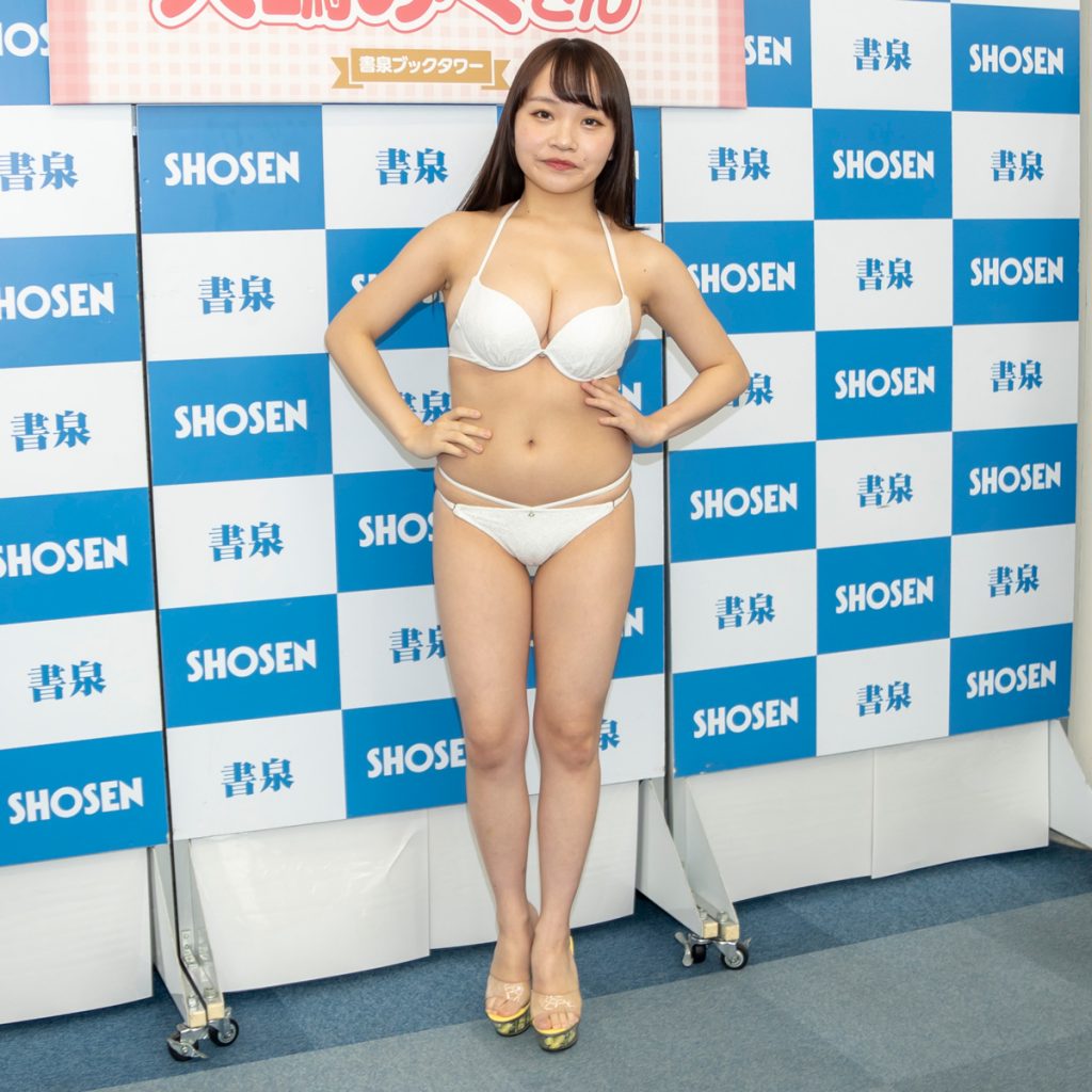 大嶋みくDVD発売イベント取材会より