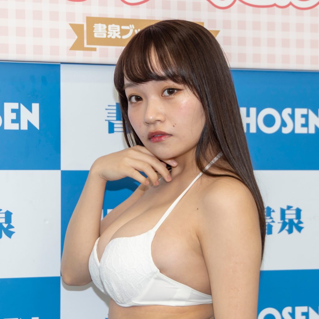 大嶋みくDVD発売イベント取材会より