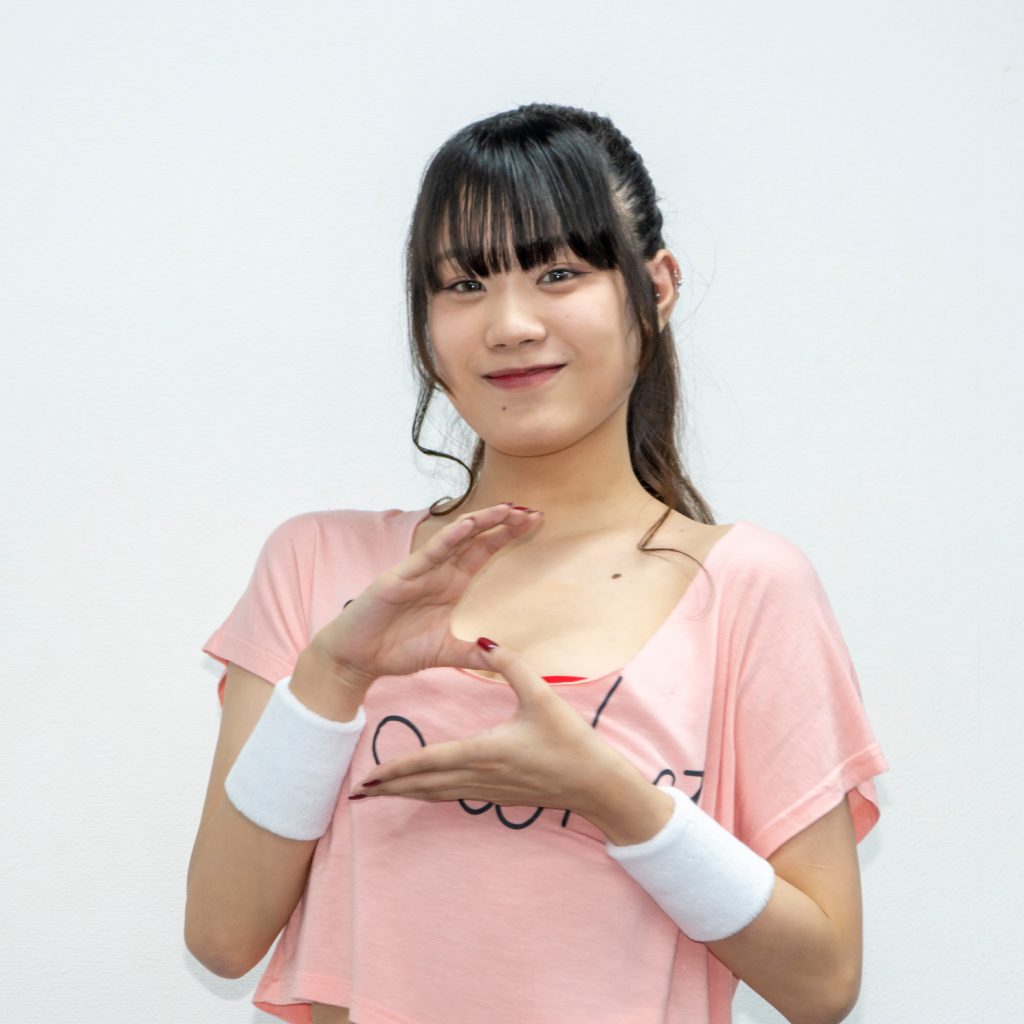 佐藤陽奈イメージDVD「アイスクリーム溶ける前に」(リバプール)取材会より