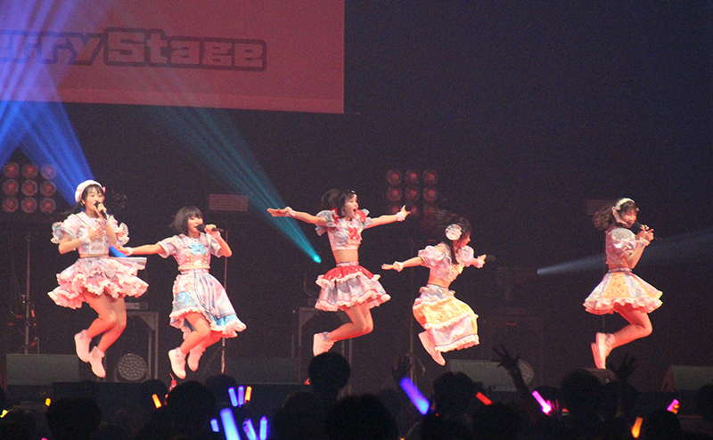 FES☆TIVEが「＠JAM EXPO2022」のストロベリーステージに登場