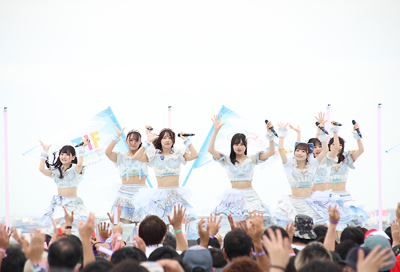 「TOKYO IDOL FESTIVAL 2022」SKY STAGEに出演した＃ババババンビ