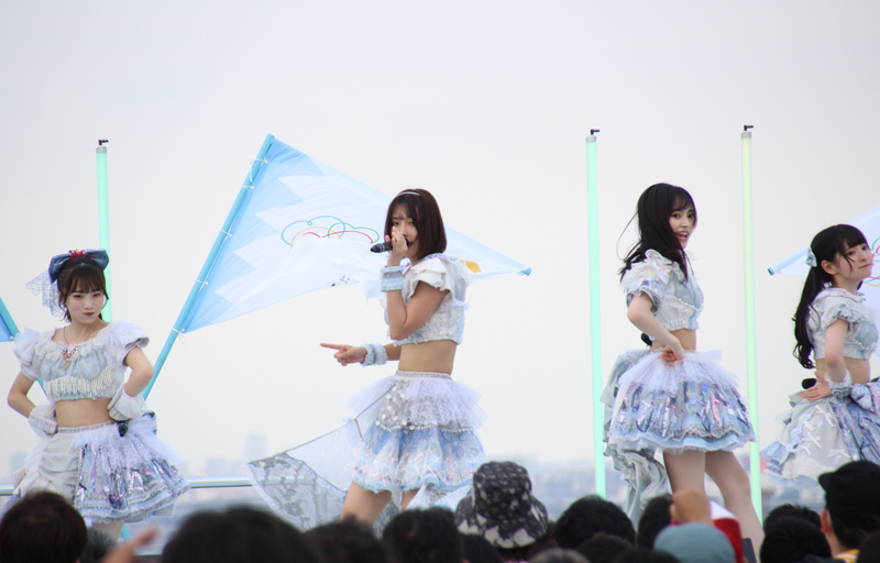 「TOKYO IDOL FESTIVAL 2022」SKY STAGEに出演した＃ババババンビ