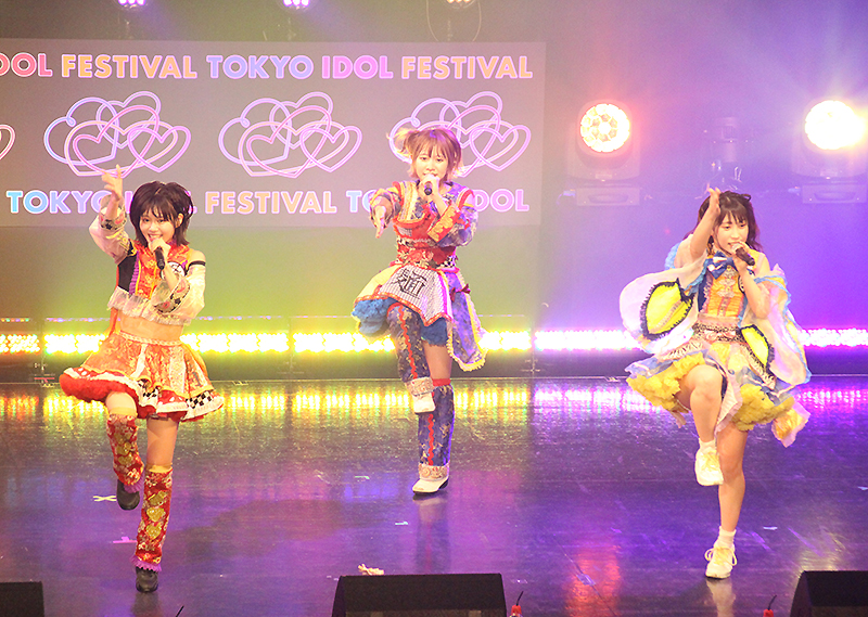 FES☆TIVEが「TOKYO IDOL FESTIVAL 2022」最終日のHOT STAGEにトップバッターとして登場