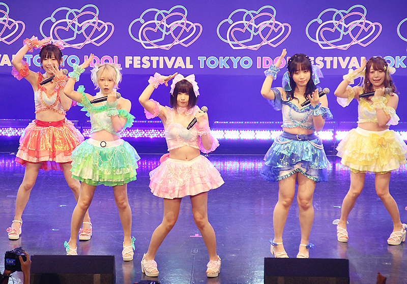 えなこ、伊織もえ、よきゅーんらPPE41が「TOKYO IDOL FESTIVAL 2022」のHOT STAGEに登場