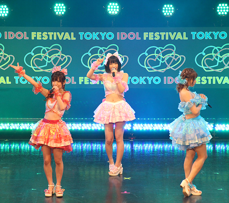 えなこ、伊織もえ、よきゅーんらPPE41が「TOKYO IDOL FESTIVAL 2022」のHOT STAGEに登場