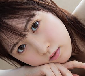 AKB48永野芹佳、初水着グラビアに挑戦「紙に残るかたちが良い」