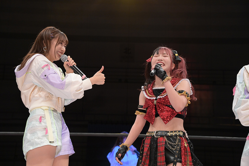 「東京女子プロレス」試合前に行われたSKE48ミニライブ