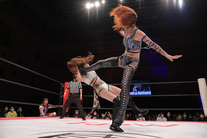 愛知・名古屋国際会議場で行われた「東京女子プロレス大会」より