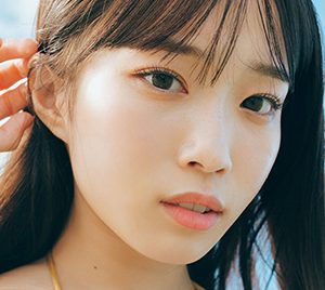 ＃ババババンビ全員水着で登場！岸みゆが念願の初表紙