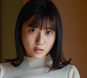 グラビアアイドル新井萌花、陸上で鍛えた美ボディー披露