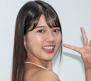 グラビアアイドル藤乃あおい、純白ビキニで圧倒的スタイルを披露！イチャイチャシーンが盛りだくさんの最新作をアピール