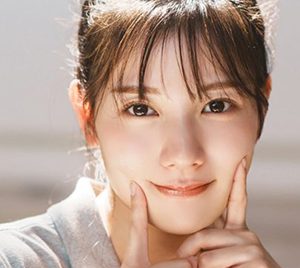 日向坂46河田陽菜、24ページにわたる巻頭グラビアに登場…不思議で可愛い世界観をお届け