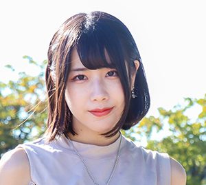 花宮秋桜美、“おしゃれ”なノースリーブ衣装で魅了「きれいなお姉さんをイメージしました」