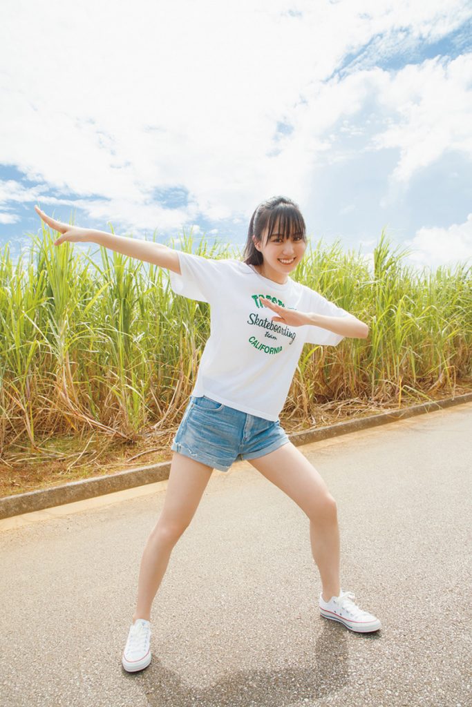 乃木坂46賀喜遥香1st写真集「まっさら」(新潮社刊)