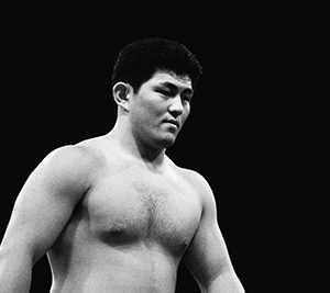 田村潔司「解析UWF」第4回…UWFデビュー戦から“赤いパンツ”を履いた理由