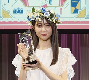 和歌山県出身の13歳・堀川梨子さんが“キューブ25周年記念オーディション”グランプリ「まさか最後に呼ばれるとは…」