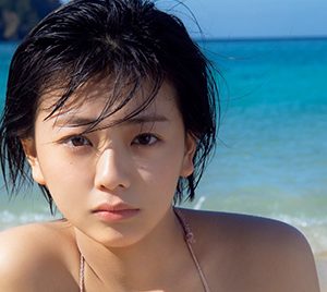 インフルエンサー大熊杏優、ちょっと大人な最新グラビアショット