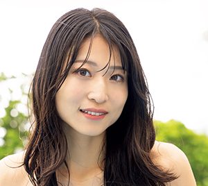 「ミスFLASH2023」井上晴菜、現役会社員グラドルが魅せる抜群のスタイル