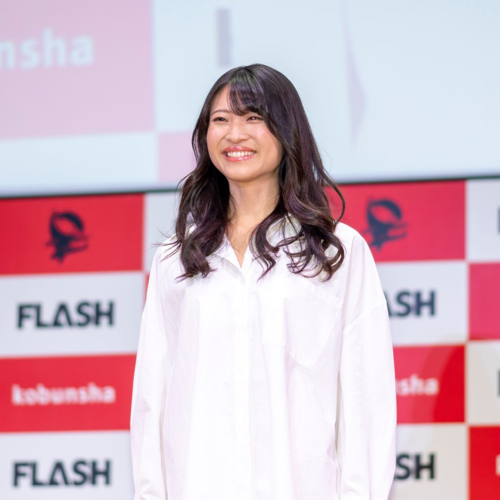 「ミスFLASH2023」グランプリ・井上晴菜