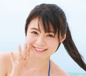 グラビアアイドル星名美津紀“4月始まりカレンダー”発売、水着から浴衣まで卓上タイプの「可愛いサイズ感」