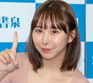 グラビアアイドル日向葵衣、30歳で1st写真集発売「これが最後になってもいいというくらいやりきった」出来栄えに胸を張る