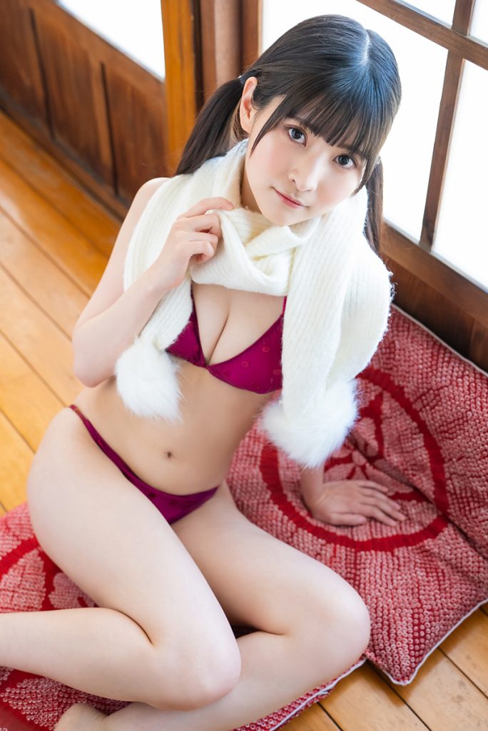 小鳥遊るい「EX大衆デジタル写真集：42 小鳥遊るい『あったかい粉雪』」