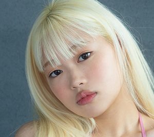 『Popteen』専属モデル“ゆめぽて”川端結愛、初めての水着グラビア