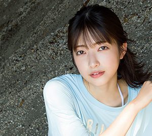 櫻坂46大園玲1st写真集「半分光、半分影」より“裏表紙”4種解禁…珍しく笑っていないカットも