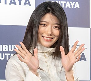 グラビアアイドル山田かな、飽くなき挑戦を明かす「満足する人間じゃないんだなって」