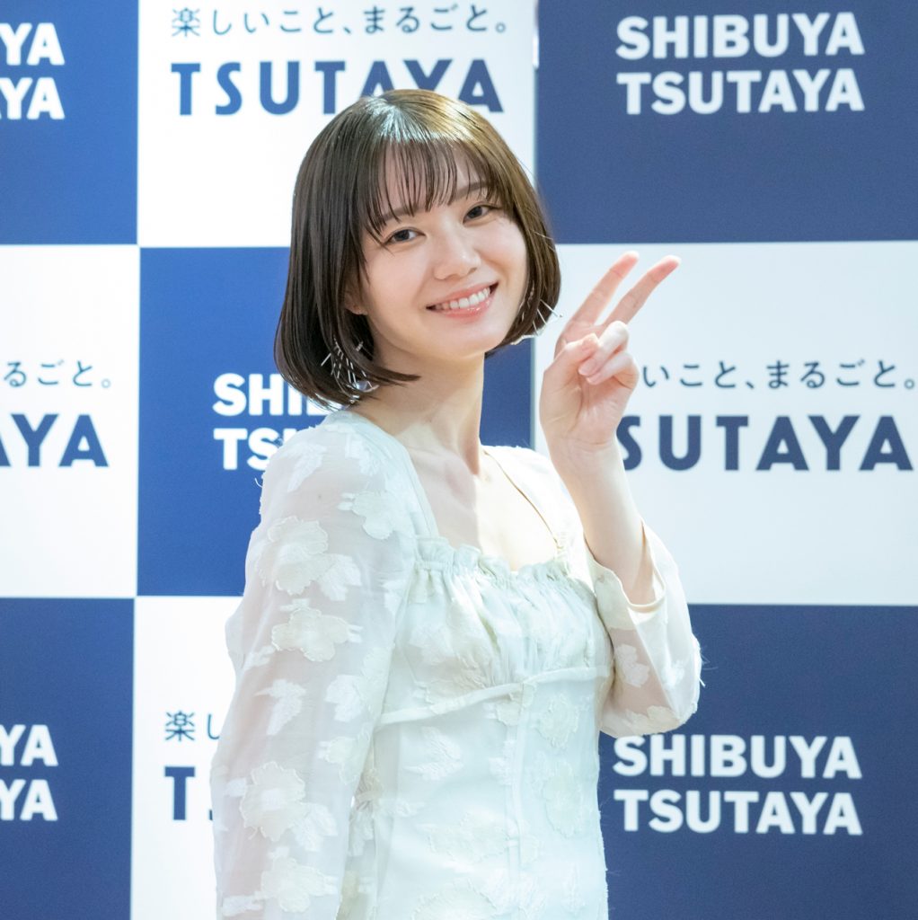 いけちゃん写真集「いけとりっぷ」(集英社)取材会より