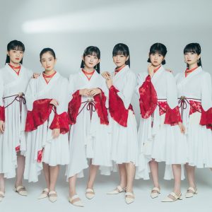 “ばってん少女隊”の最新AL『九祭』を紐解く――ケンモチヒデフミの“ただのご当地ソング”では終わらない音作り