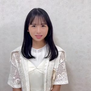 日向坂46上村ひなの「ぜひ…ふふふ…見てくださ～い」告知動画に登場